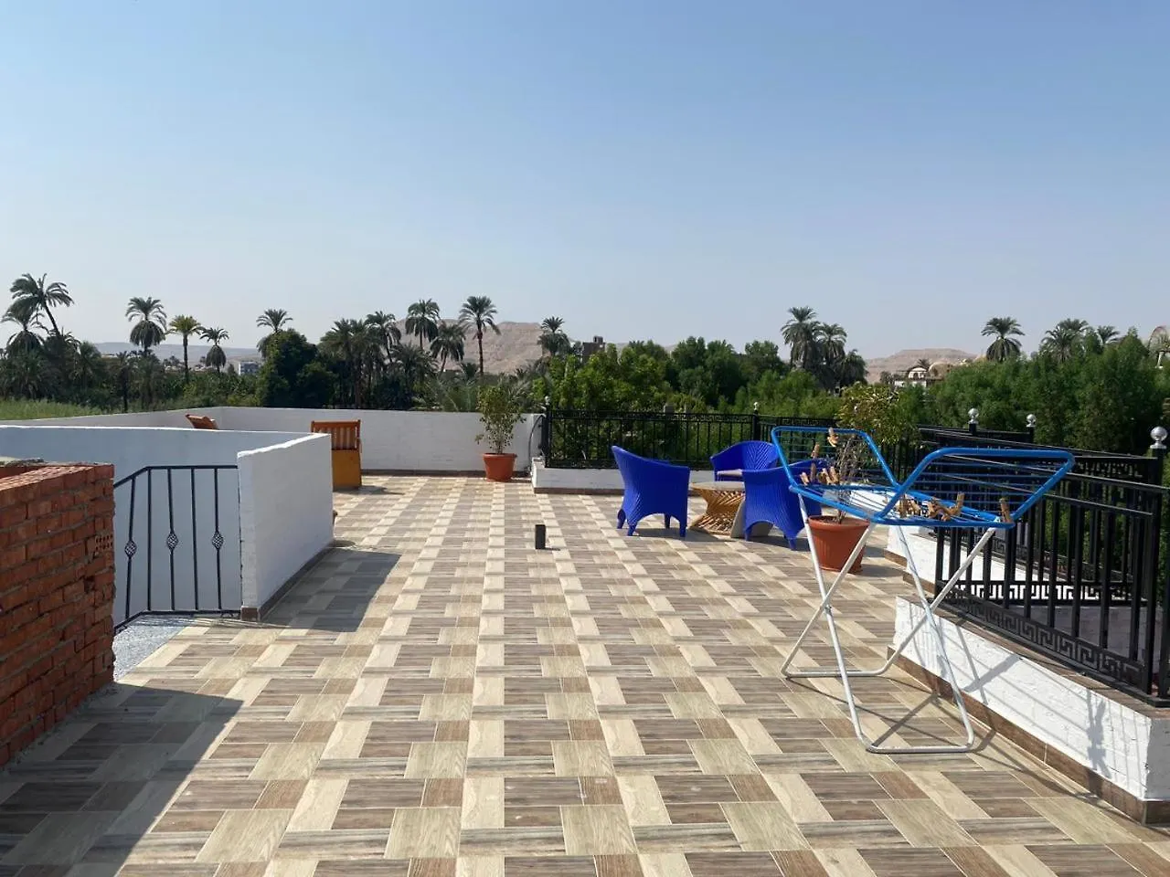 לוקסור Villa Golden Life Apartments, New Property With Pool Access
