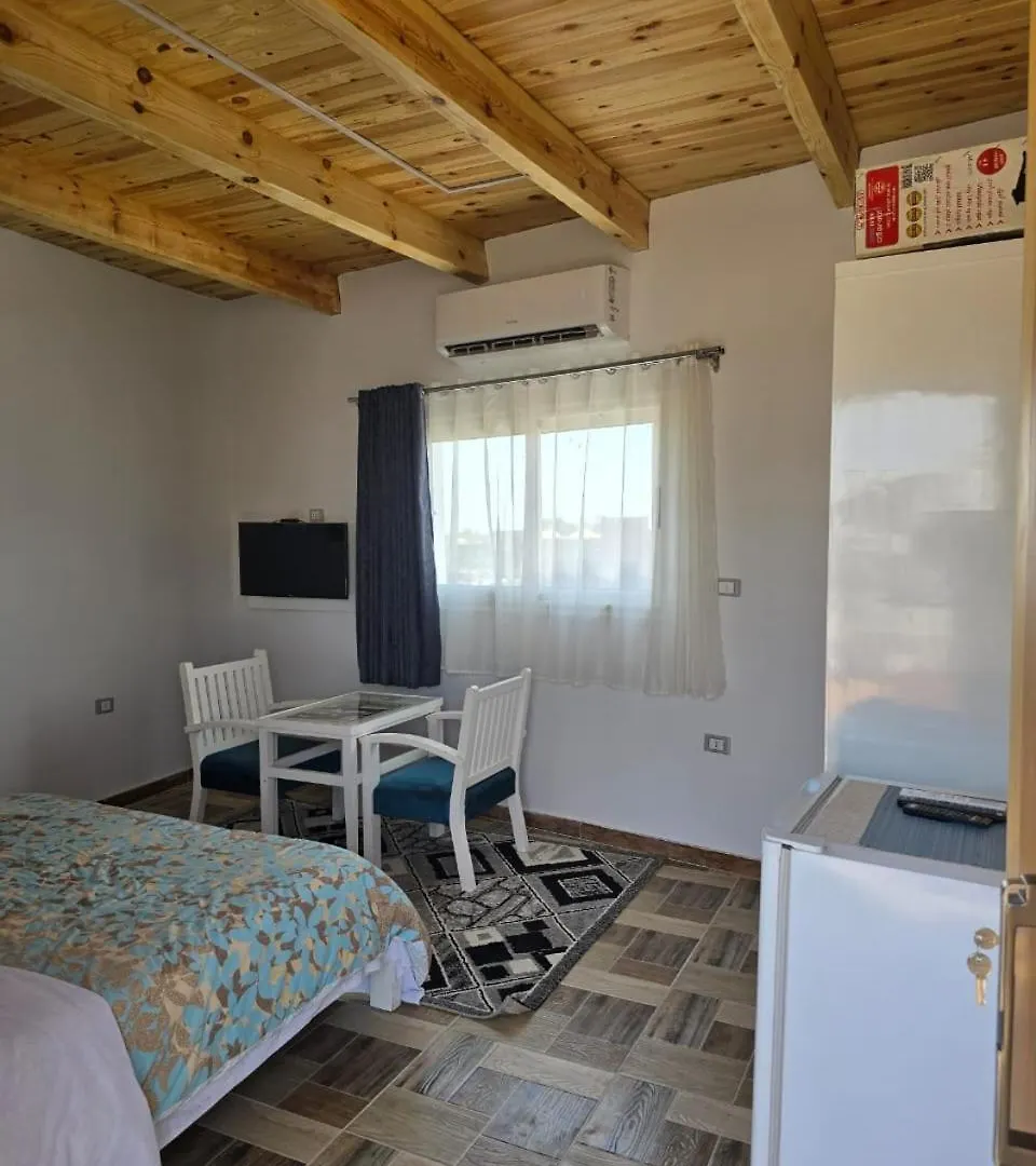 דירה לוקסור Villa Golden Life Apartments, New Property With Pool Access