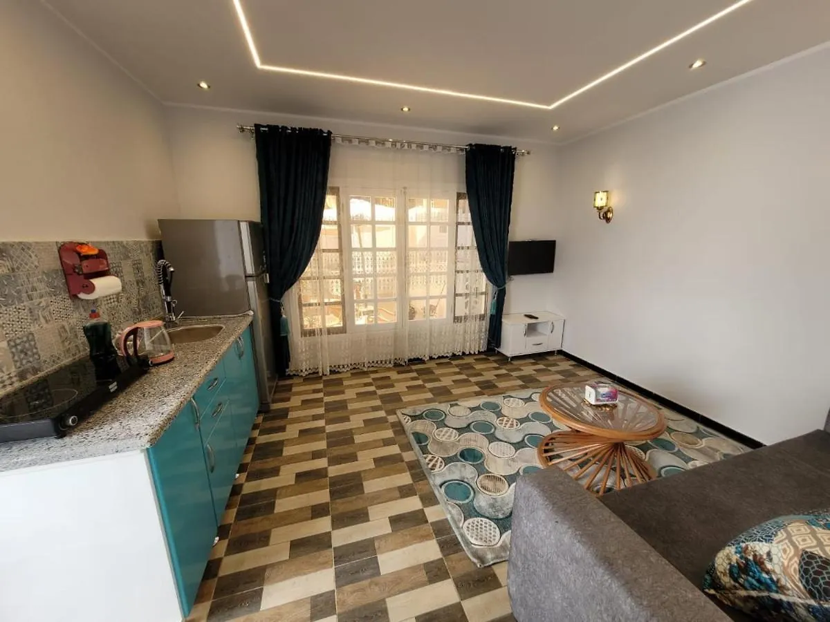 Villa Golden Life Apartments, New Property With Pool Access Luxor Apartment